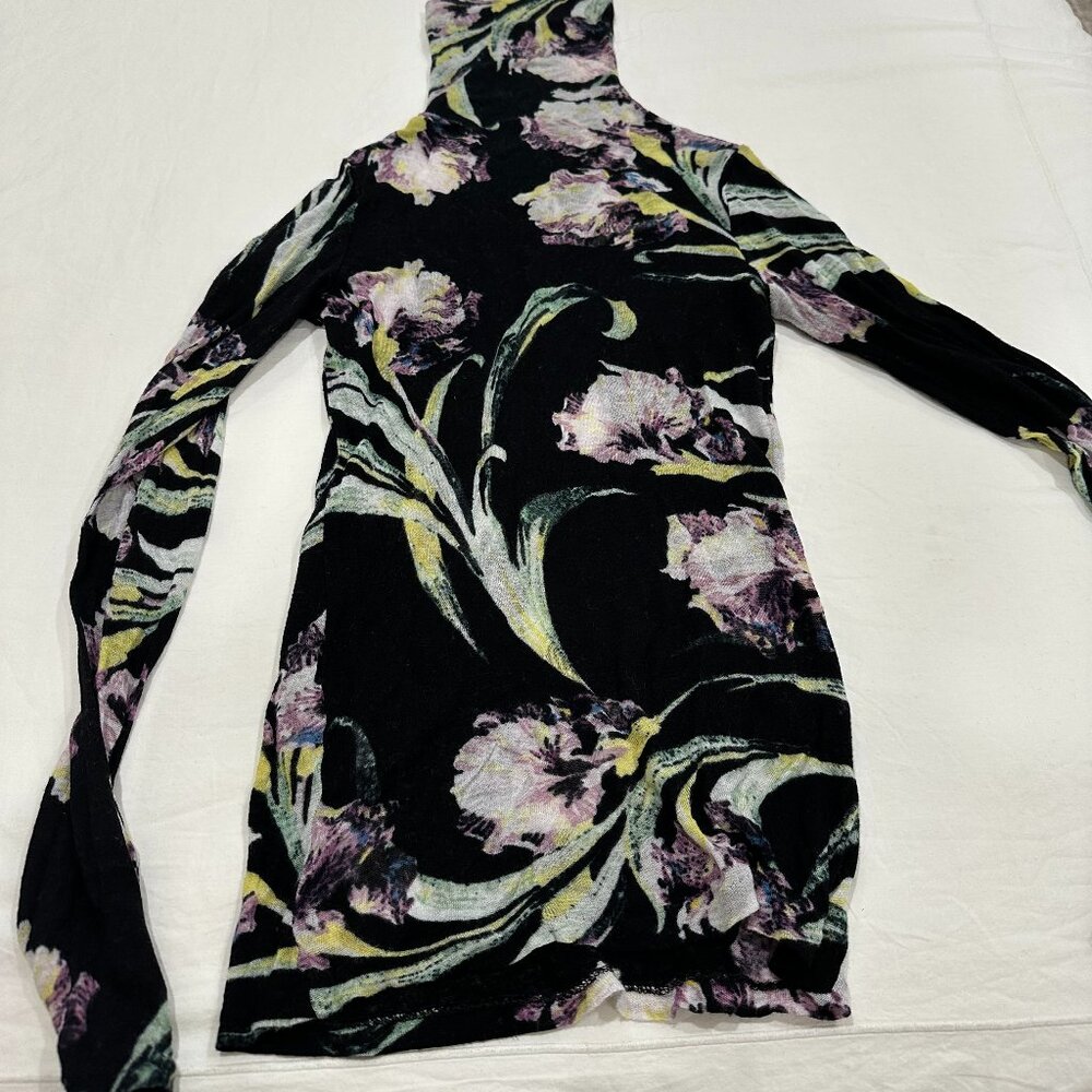 Club Monaco turtleneck top